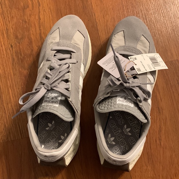 Mens Size 10.5 Grey Adidas Retropy - Picture 4 of 6